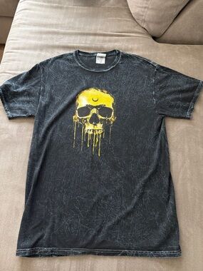 Rock Orchestra Black Graphic Skull Tee with Yellow Accent - NEW!